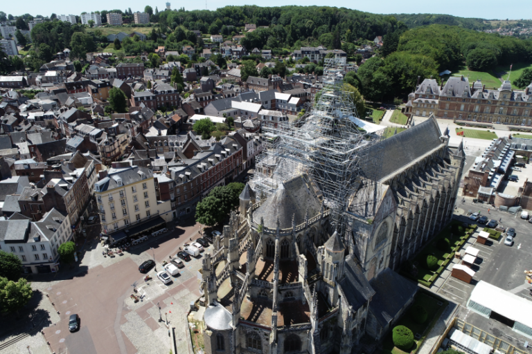 Rénovation du monument historique Notre-Dame-et-Saint-Laurent d’Eu